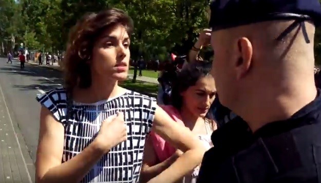Djevojka koja je pokušala zaustaviti Markićkinu kolonu: "Ovoj zemlji su se desili pobrkani lončići"