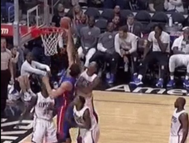 VIDEO Srpski div u NBA ligi krenuo je zakucati, a onda ga je dočekala blokada