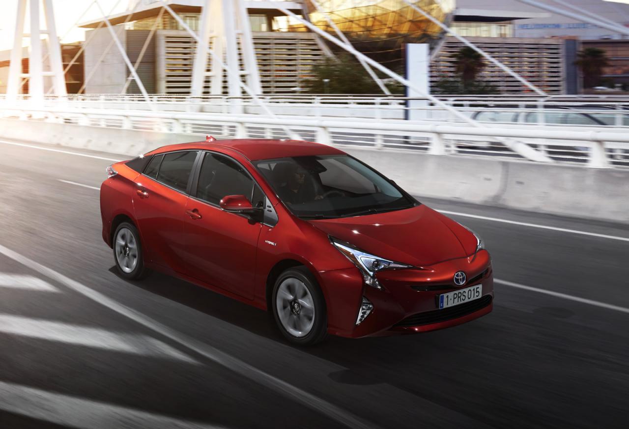 Potpuno novi Prius