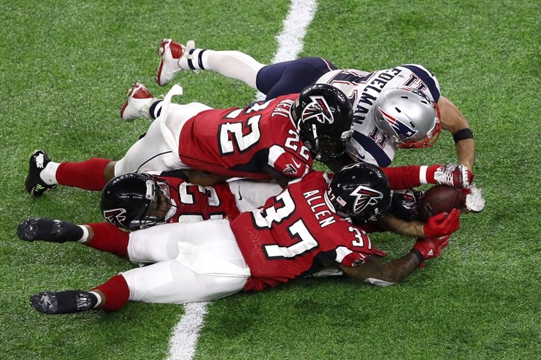 NEVJEROJATNO HVATANJE Ova akrobacija donijela je Patriotsima epski preokret u Super Bowlu