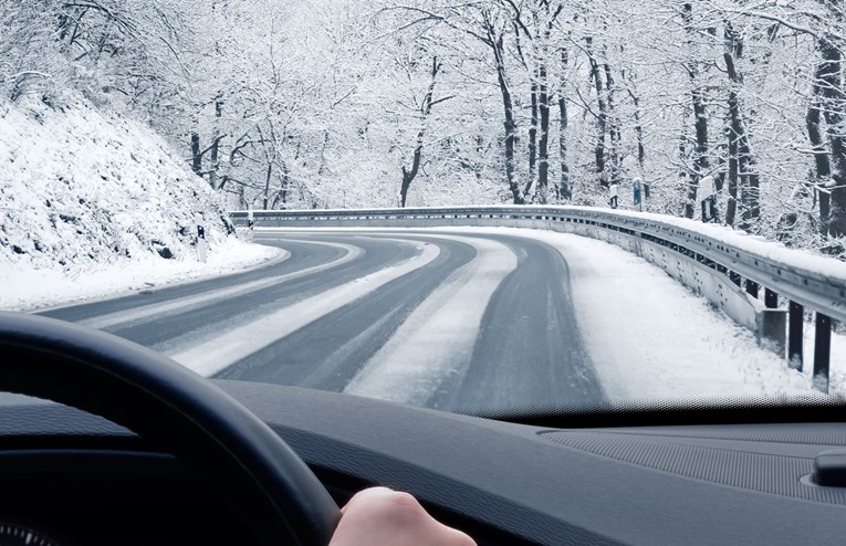 Meteorolozi upozoravaju: Pojavit će se crni led - smrtonosna opasnost na cestama