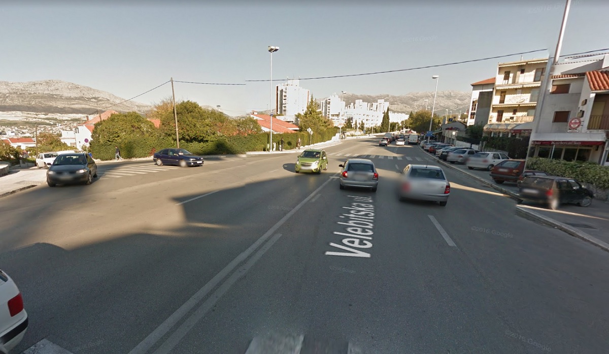 U Splitu pješakinju oborio na križanju, preminula je u bolnici