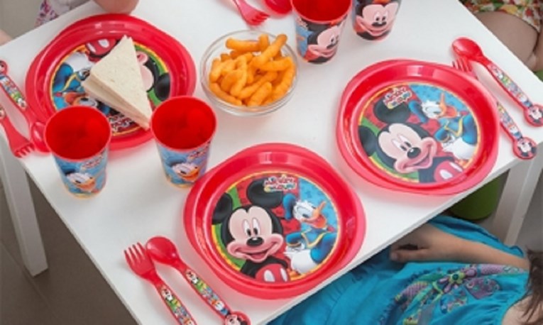S tržišta se povlače zdjele s likovima Mickeyja i Minni