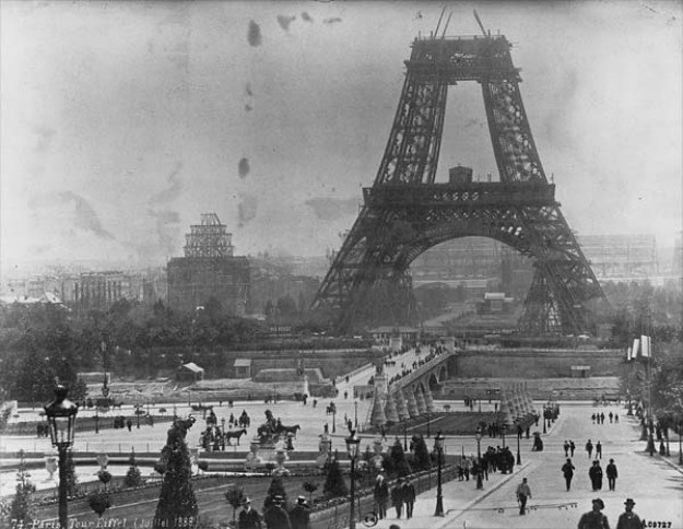 Eiffelov toranj slavi 126. rođendan: Jeste li znali da ima i "suprugu" te da ga je spasio Hitlerov general?