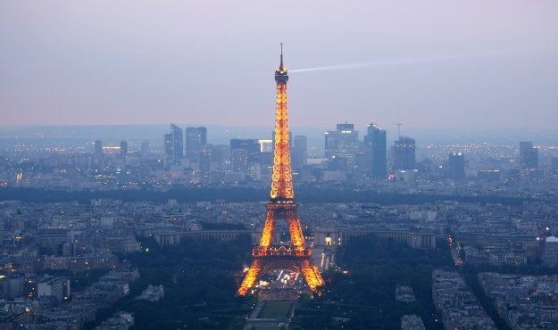 Akcija kreće u petak: Eiffelov toranj u hrvatskim bojama