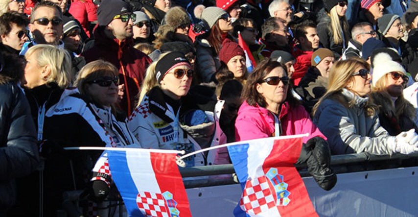 Kostelićeva supruga Elin pratila ženski slalom u društvu svekrve i sina