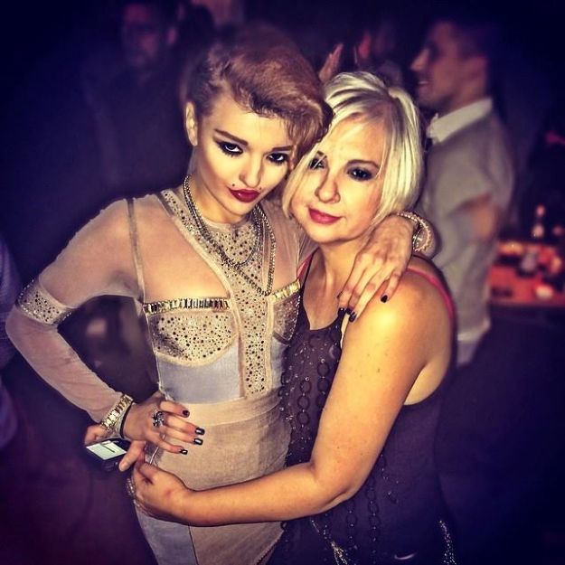 Danijela Dvornik zasjenila Ellu na partyju: "Mama bolje izgleda nego ti!"