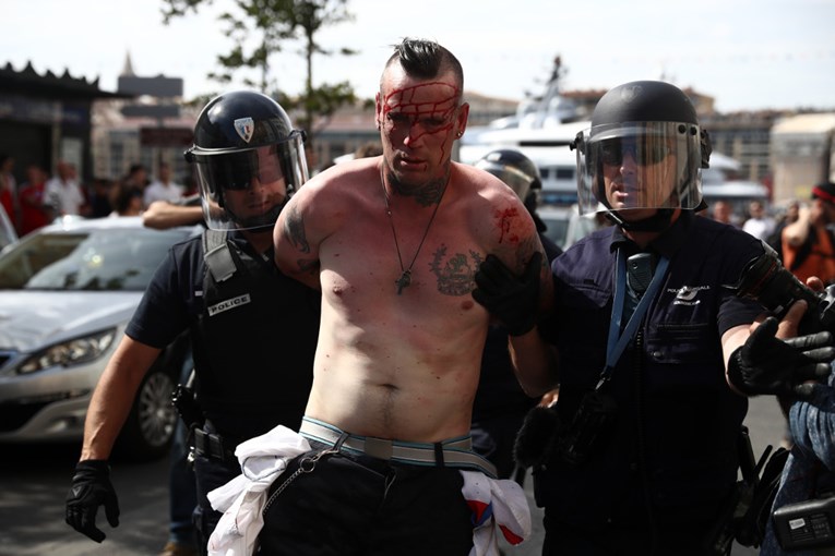 Blamaža Francuza: Za Marseille optužili 150 ultra nasilnih Rusa, a dvojicu Engleza poslali u zatvor