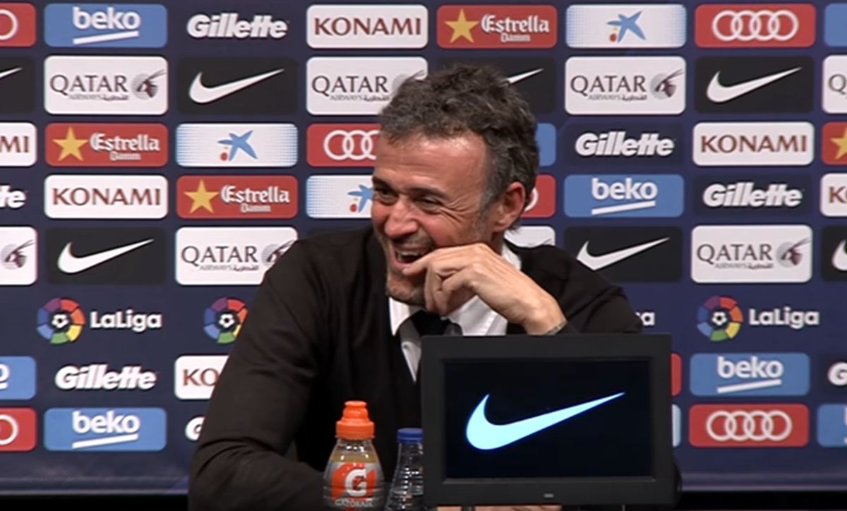 Novinar zaspao na presici Barcelone, pogledajte reakciju Enriquea