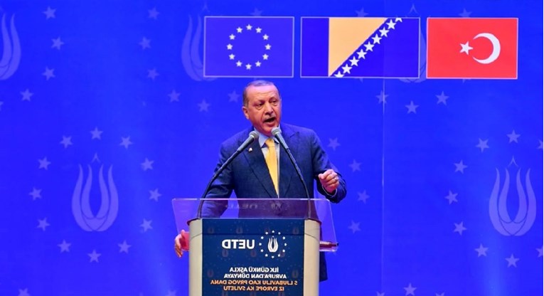 Erdogan iz Sarajeva poslao poruku Europi: Pali ste na ispitu demokracije