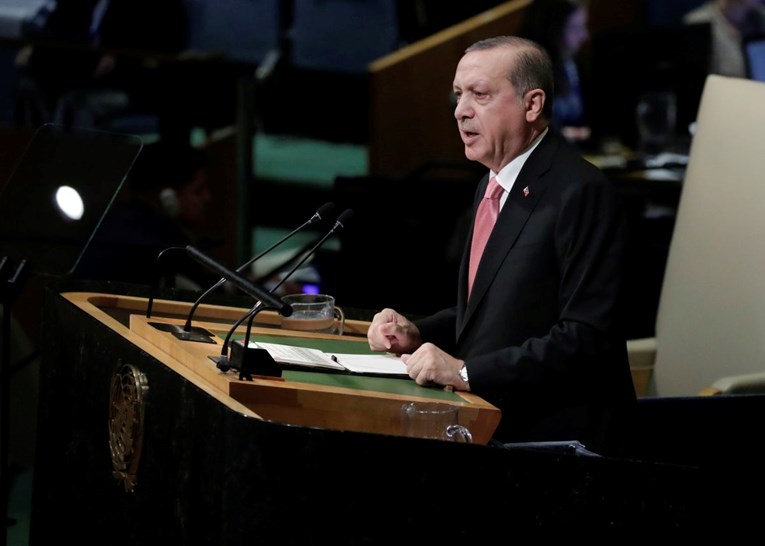 Erdogan prijeti zatvaranjem kopnene granice prema iračkom Kurdistanu