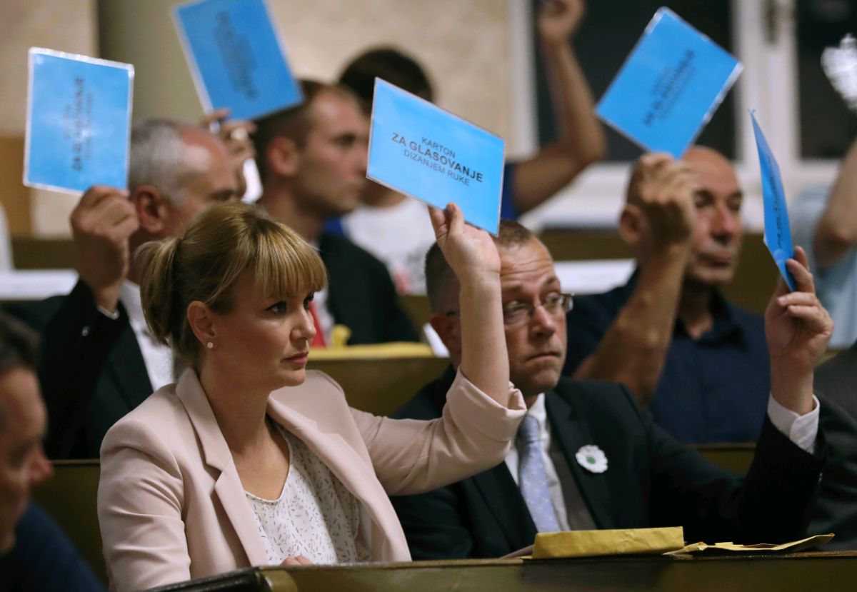 ZVUČI LI VAM POZNATO? Esih: Ovo nije koalicija, ovo je suradnja