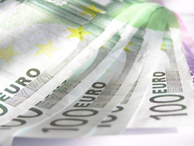Euro i dalje raste: Tečaj porastao na 7,724 kune za euro