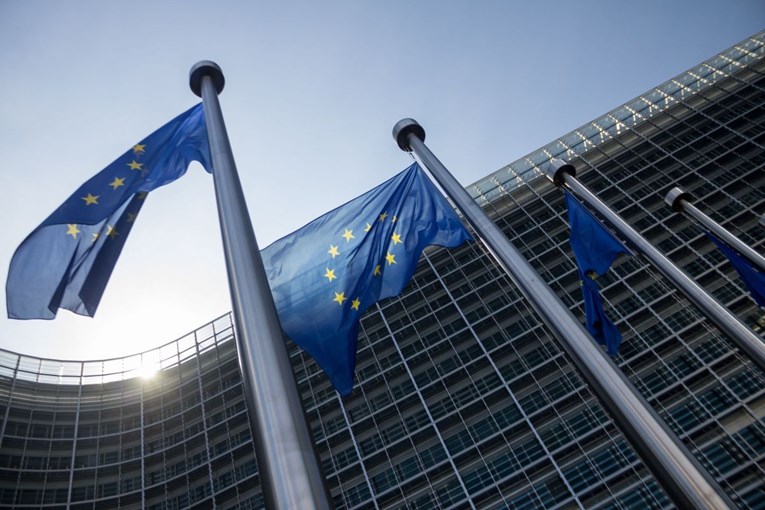 EU zemlje još nisu zadovoljile uvjete za povlačenje novca za oporavak, a vrijeme curi