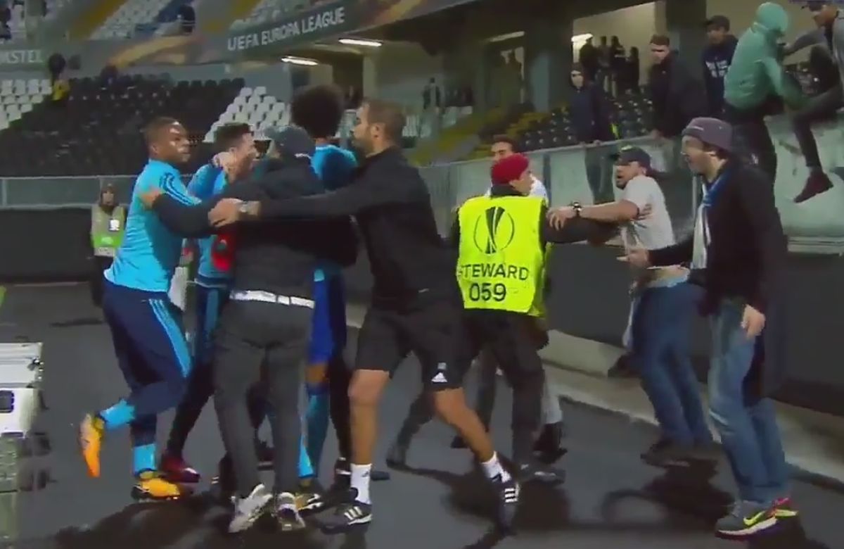 Legenda Uniteda poput Cantone: Kung-fu udarcem nokautirao vlastitog navijača