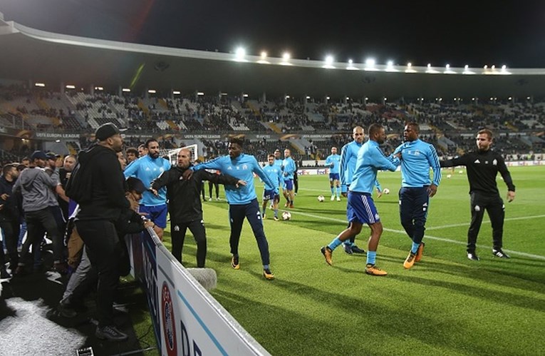 EVRA SUSPENDIRAN Marseille pokrenuo postupak protiv Francuza zbog udaranja navijača