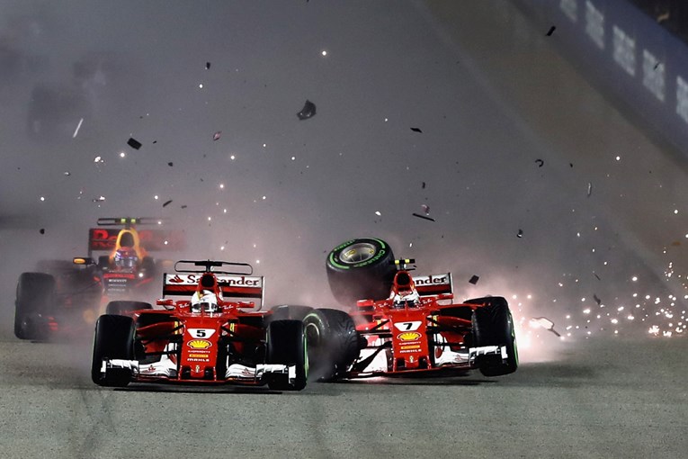 Start u Singapuru najdramatičniji trenutak F1 sezone: Pogledajte najbolje okršaje