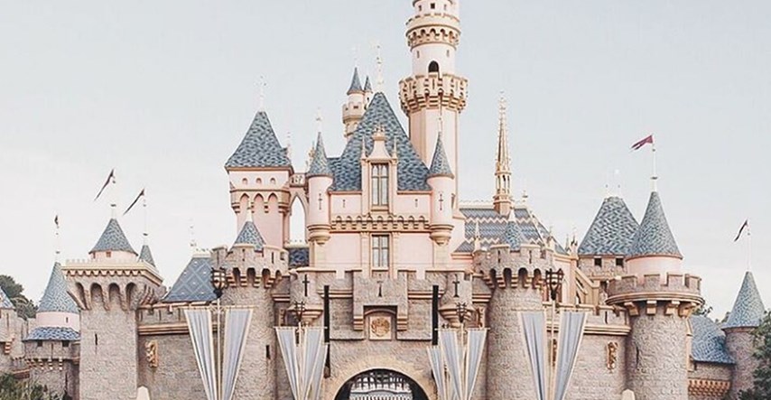 Blogerica odglumila put u Disneyland da bi vam otkrila važnu istinu o Instagramu