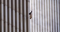 VIDEO Čovjek u padu: Kako je nastala najtragičnija fotografija u napadu na Ameriku 11. rujna