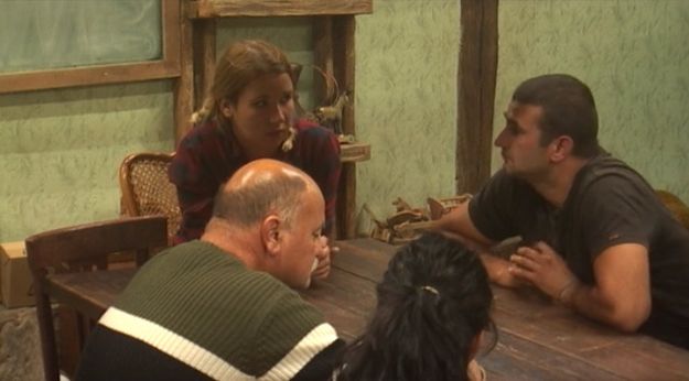 Rat na "Farmi": "Ja sam podmukla osoba, a ti si nisko pala u mojim očima"