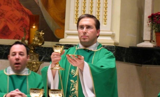 Svećenik poslao upozorenje zbog glupavog izazova: Pripazite, to je "djelovanje demona"!