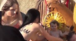 VIDEO Polugola aktivistica pokušala ukrasti Isusa iz jaslica u Vatikanu