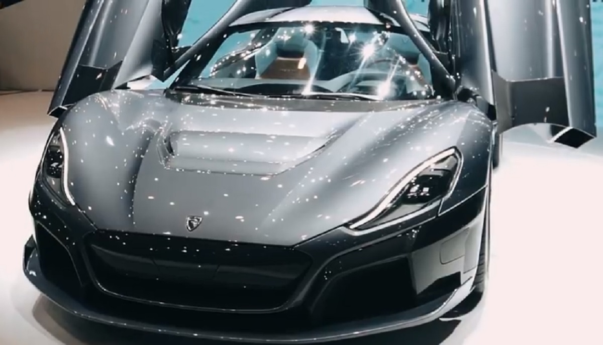 Rimac objavio novi video iz New Yorka, pogledajte njegov C_Two izbliza