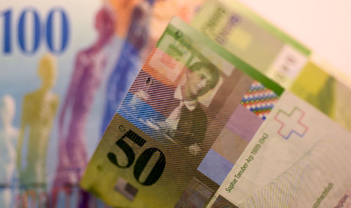 Švicarska upozorava: Napetosti na financijskim tržištima dovest će do jačanja franka