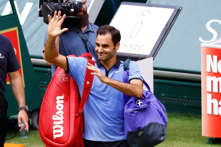 Federer se ludo zabavlja u Halleu: Pogledajte poen za njegovo 140. finale