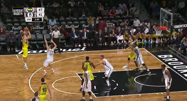 Srbi i Vesely s Fenerom šokirali Netse i očajnog Bogdanovića