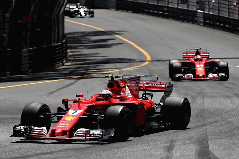 Ferrari kontroverznim potezom oštetio Raikkonena: "Stvari će postati jako komplicirane"