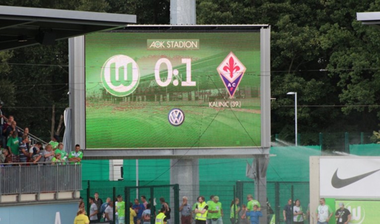 KALINIĆU RASTE CIJENA Pogledajte kako je golom i asistencijom slomio Wolfsburg