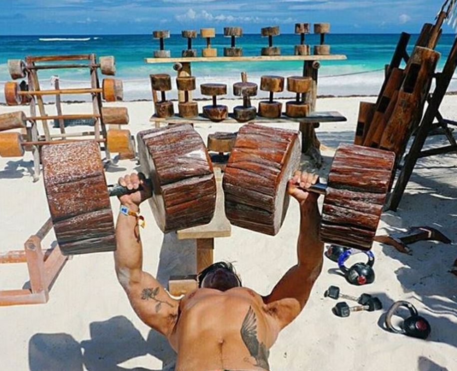 Apel za turističke djelatnike: Može li i Hrvatska dobiti Flintstones teretanu na plaži?