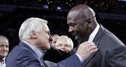 Preminuo Jordanov košarkaški otac: Dean Smith bio je više od trenera