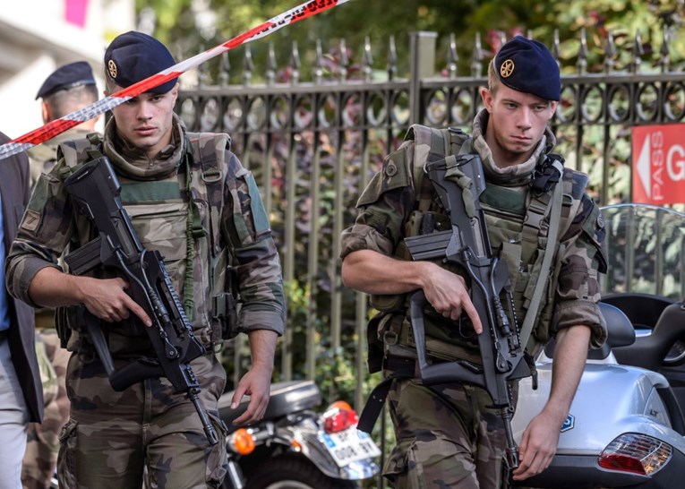 Obavještajci misle da napadač na francuske vojnike nije povezan s islamistima