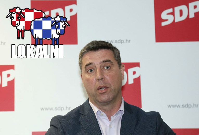 SDP-ov Vidović: SDSS je stao uz one koji su im spremni postaviti novu ploču "Za dom spremni"