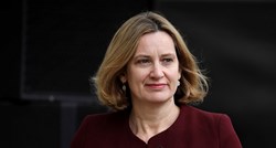 Britanska ministrica podnijela ostavku zbog skandala oko useljenika