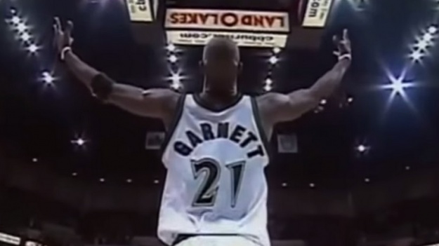 Garnett se nakon osam godina vratio kući, Dallas suspendirao Ronda, uzdrmani Chicago izgubio