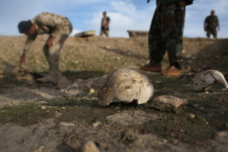 U iračkom zatvoru otkrivena masovna grobnica sa stotinama ISIL-ovih žrtava