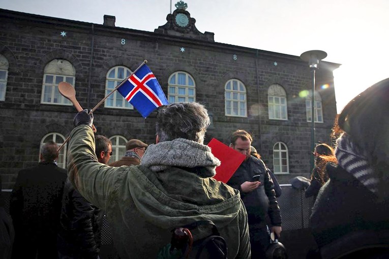 Na Islandu sutra prijevremeni izbori, premijer prikrio seksualno zlostavljanje maloljetnice