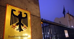 Njemačka pretražuje sve vojarne nakon skandala s pronađenim nacističkim predmetima