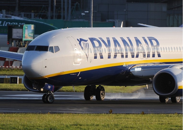 Velika Britanija zbog lažne uzbune u Ryanairu digla borbene avione
