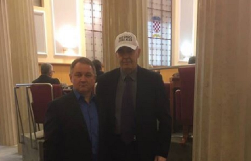 Glasnović je na Facebooku objavio novu fotografiju, mi je ne možemo objasniti