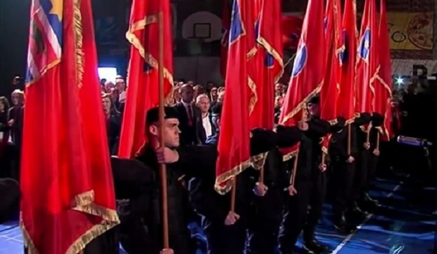 Ovacije Glavašu i Vulinu u Osijeku: HDSSB predstavio "sokolsku gardu"