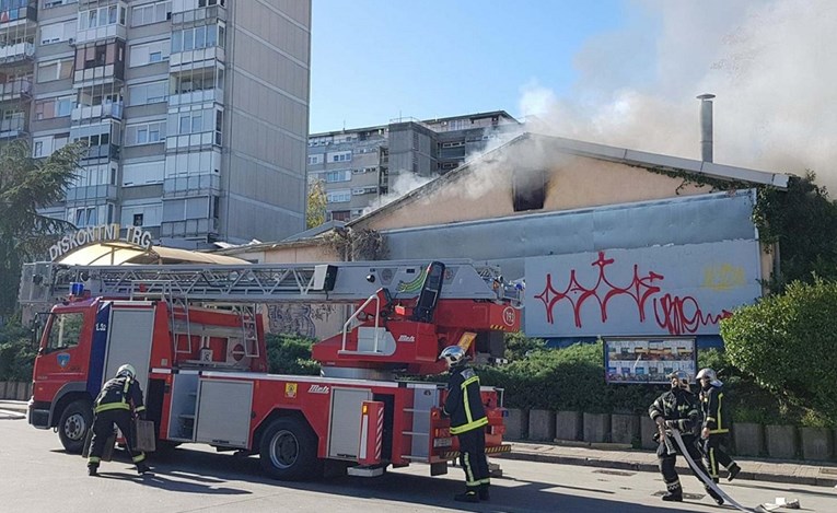 VIDEO, FOTO Izbio požar kod Glavnog kolodvora u Zagrebu