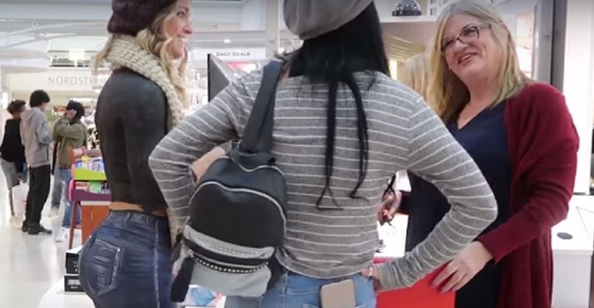 VIDEO Prošetala trgovačkim centrom gotovo gola, biste li vi primijetili da nosi samo tangice?