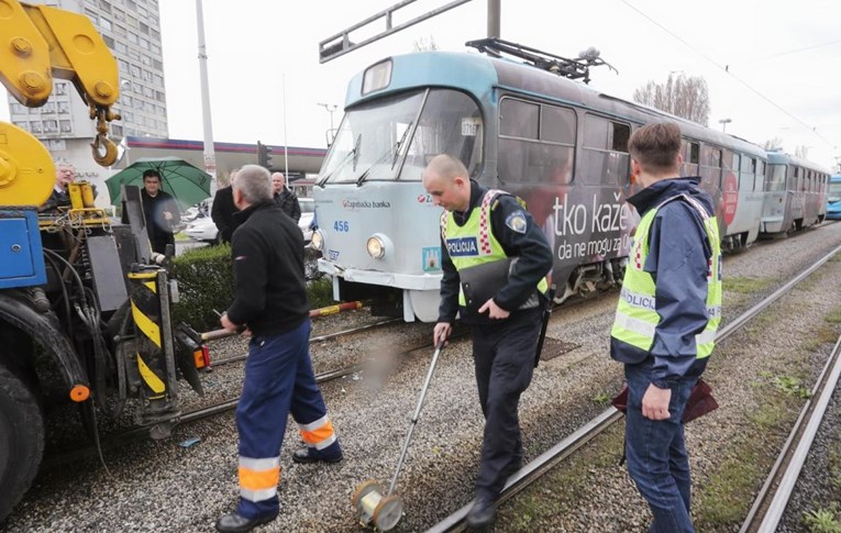 Poznat uzrok sudara tramvaja u Zagrebu u kojem je ozlijeđeno 13 osoba