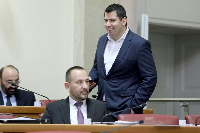 Mostovac o Milanoviću: "Nemam namjeru šamarati mrtvog magarca"