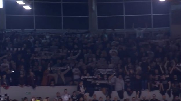 Grobari zbog Zvezde navijali za Cedevitu, svojim igračima skandirali: "Sad ih pustite"