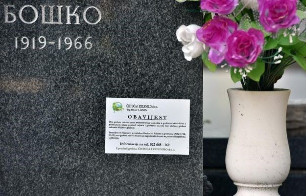 Knin ne želi iz grobova izbaciti samo mrtve Srbe, ostavili su obavijesti i na 65 katoličkih grobnica